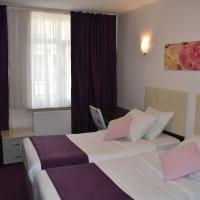 魅力贝尔酒店，位于布鲁塞尔圣若斯-滕-诺德的酒店