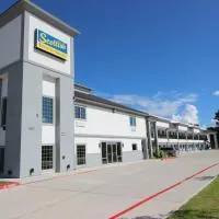 Scottish Inns & Suites Atascocita，位于亨博尔的酒店