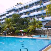 彩虹度假酒店，位于丹戎槟榔拉贾·哈吉·非萨比利拉国际机场 - TNJ附近的酒店