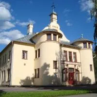 蒂恩1903住宿加早餐旅馆，位于阿沃斯塔的酒店