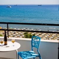 克拉萨斯海滩公寓，位于拉纳卡的酒店