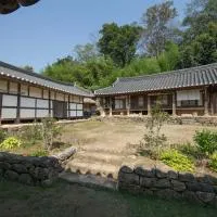 Jinrae Lee's Traditional House，位于宝城郡的酒店