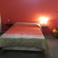 Alquiler Monoambiente，位于Reyes的酒店