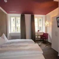 Boutique Hotel - Restaurant Orchidee,位于布格多夫的酒店