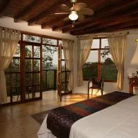 Samai Lodge Holistic Living，位于奥隆的酒店