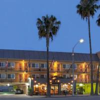 卡尔沃尔市旅者酒店，位于洛杉矶卡尔弗城的酒店