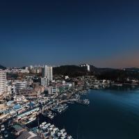 BROWN DOT Hotel Dadaepo Beach，位于釜山的酒店