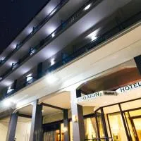 Hotel Lithaion,位于特里卡拉的酒店