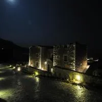 Porto Mani Suites，位于Kyparissos的酒店
