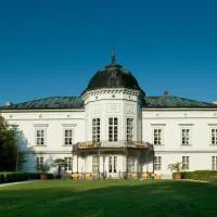 Park Hotel Tartuf，位于Beladice的酒店