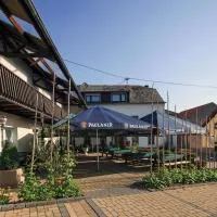 Gasthaus-Pension Ferring，位于Minden的酒店