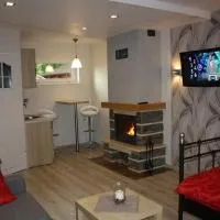 Pokoje, apartament NA WYSPIE，位于Sobieszewo的酒店