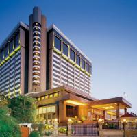 塔亚地之涯酒店，位于孟买Bandra的酒店