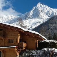 Chalet Kidou，位于夏蒙尼-勃朗峰雷泊松的酒店