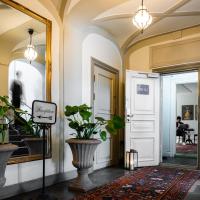 城堡庄园酒店 ，位于斯德哥尔摩老城区的酒店