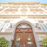 City-Hotel Am Wasserturm Halle，位于萨勒河畔哈雷的酒店