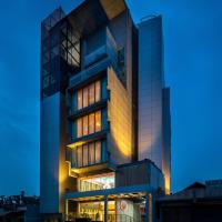 Grand Palace Hotel & Resorts Rangpur，位于RangpurSaidpur Airport - SPD附近的酒店