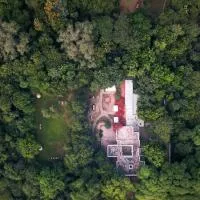 Mela Kothi - The Chambal Safari Lodge，位于Bāh的酒店