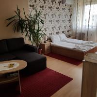 Coral Apartman，位于佩奇Pécs-Pogány International Airport - PEV附近的酒店