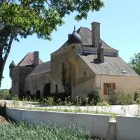 Chez Florine et Valentin,位于Gigny的酒店