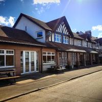 The Panmure Arms Hotel，位于Edzell的酒店