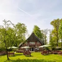 豪弗图斯伯格酒店,位于Behringen的酒店