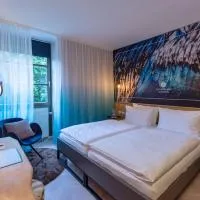 Arthotel ANA Aura，位于Aystetten的酒店