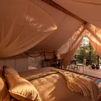 Plage Cachée - Glamping,位于韦伯斯卡的酒店