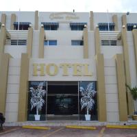 Golden House Hotel & Convention Center，位于圣多明各Santo Domingo Este的酒店
