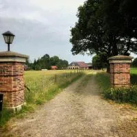 B&B Zandhuizen，位于Zandhuizen的酒店