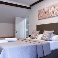 Airport room's Residence Garden，位于大戈里察萨格勒布机场 - ZAG附近的酒店
