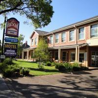 福特斯克瑞汽车旅馆加服务式公寓酒店，位于墨尔本Footscray的酒店