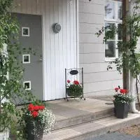 Stor lägenhet i Elofstorps Missionshus，位于克里斯蒂娜港的酒店
