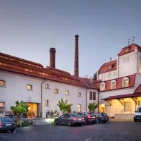 Hotel Kleis，位于Cvikov的酒店