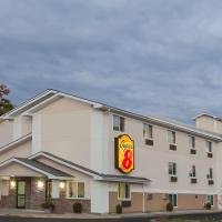 Super 8 by Wyndham Latham - Albany Airport，位于莱瑟姆奥尔巴尼国际机场 - ALB附近的酒店