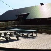 Baggetorps Vandrarhem，位于Vallhalla的酒店