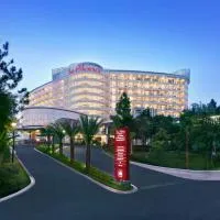 The Alana Hotel and Conference Sentul City by ASTON，位于茂物的酒店