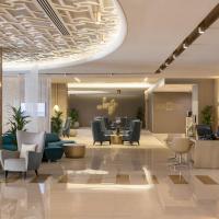 Two Seasons Hotel & Apartments，位于迪拜迪拜互联网城的酒店
