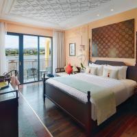 Little Riverside Hoi An . A Luxury Hotel & Spa，位于会安凯超的酒店