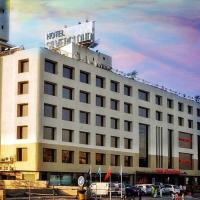 银云和宴会酒店，位于艾哈迈达巴德Ashram Road的酒店