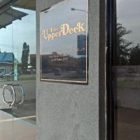 The Upper Deck Hotel，位于古达Kudat Airport - KUD附近的酒店