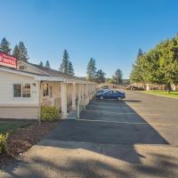 Shasta Pines Motel & Suites，位于Burney的酒店