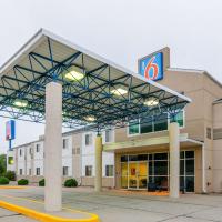 Motel 6-Kearney, NE，位于科尔尼科尔尼区机场 - EAR附近的酒店