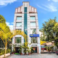 Rapid Lakme Executive Hotel，位于浦那Shivaji Nagar的酒店
