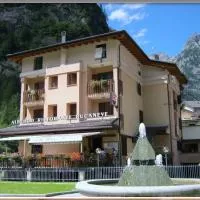 Hotel ristorante Bucaneve,位于Val Masino的酒店