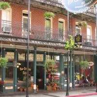 New Orleans Hotel Eureka Springs，位于尤里卡斯普林斯的酒店