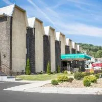 Quality Inn & Conference Center Franklin Downtown，位于Franklin的酒店