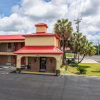沃尔特伯勒伊克诺旅馆，位于沃尔特伯勒Lowcountry Regional Airport - RBW附近的酒店