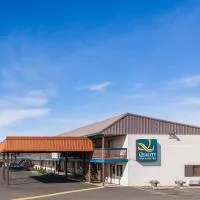 戈尔登品质套房酒店，位于Goldendale的酒店