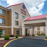 Comfort Suites near I-80 and I-94，位于兰辛的酒店